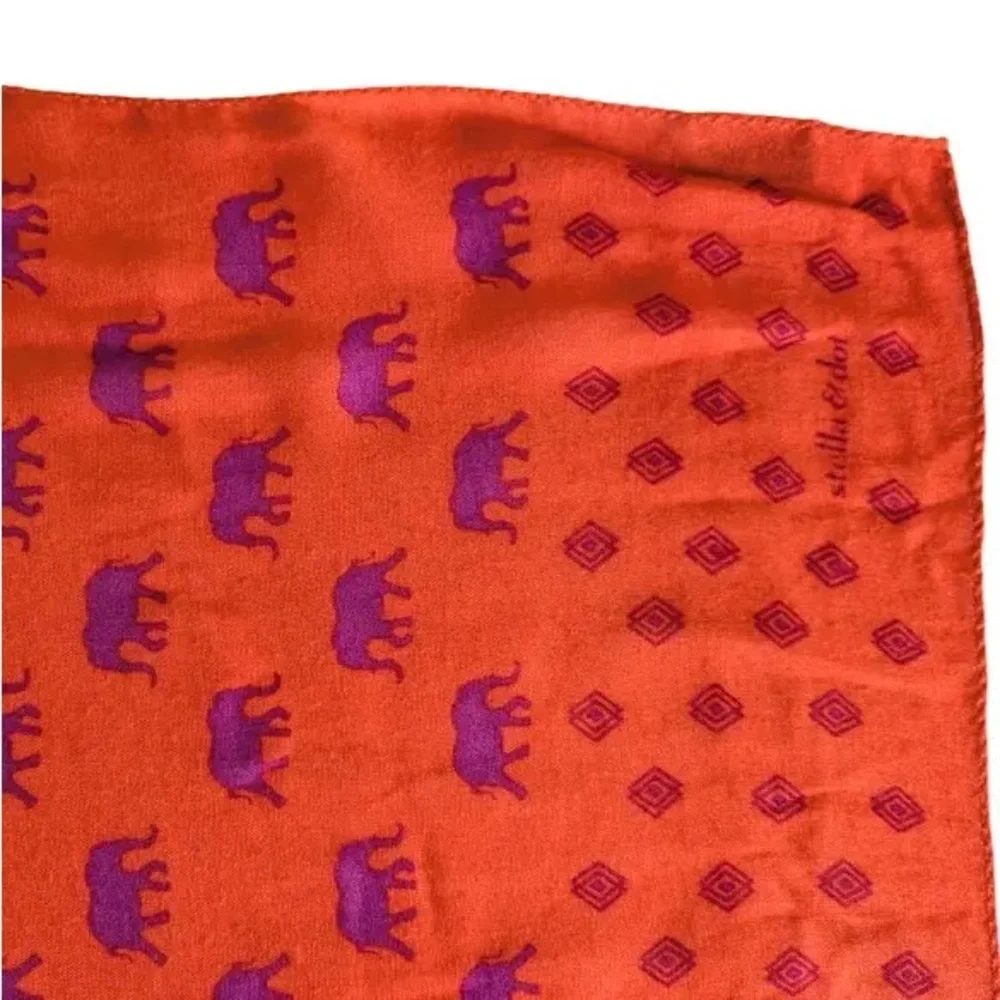 Adorable Elephant Print Stella and Dot Scarf/Warp - Picture 5 of 6